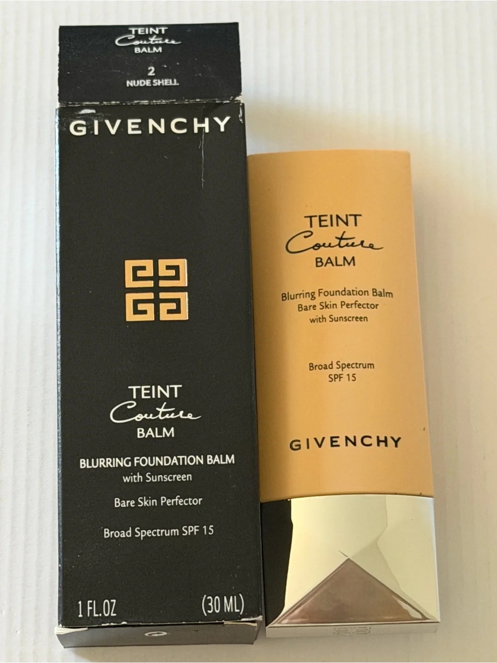 Givenchy Teint Couture Balm in Nude Shell - Black & Peach Packaging